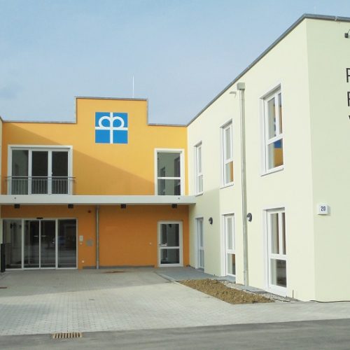 Eingangsbereich des neuen Pflegestift Rosengarten-Vohenstein